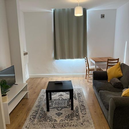 Super Value Bath Street Flat Apartamento Ilkeston Exterior foto