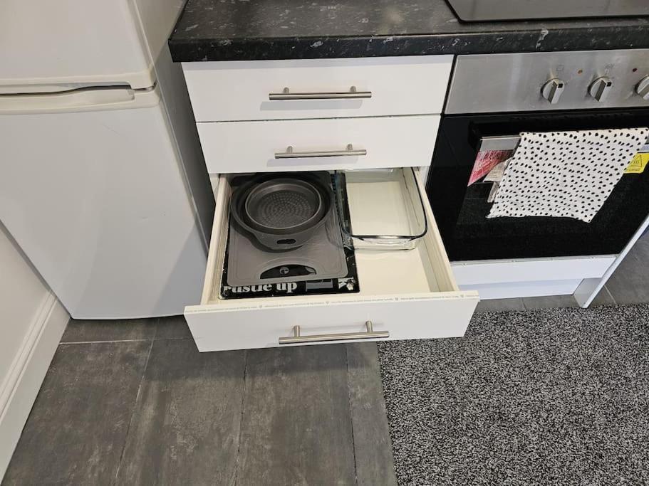 Super Value Bath Street Flat Apartamento Ilkeston Exterior foto