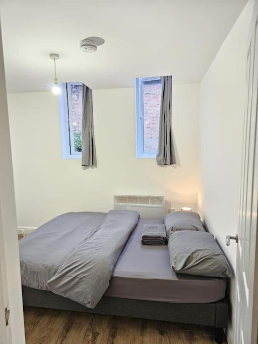 Super Value Bath Street Flat Apartamento Ilkeston Exterior foto