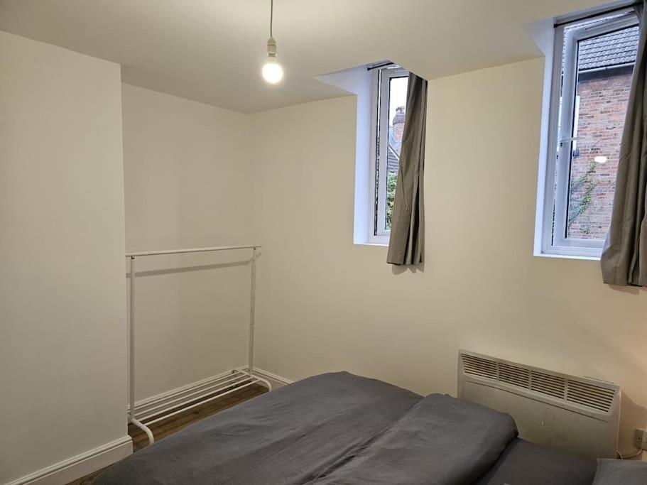 Super Value Bath Street Flat Apartamento Ilkeston Exterior foto