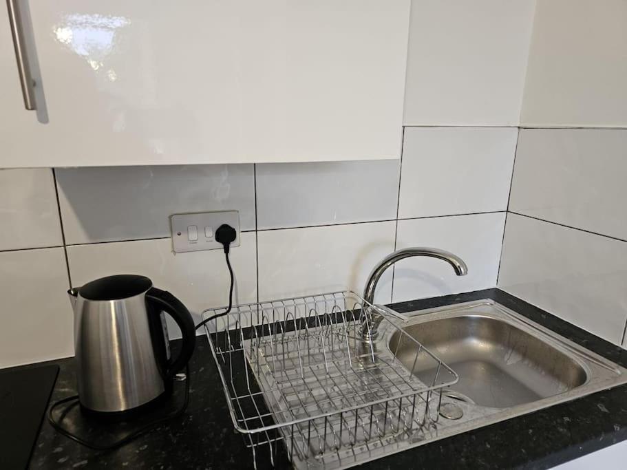 Super Value Bath Street Flat Apartamento Ilkeston Exterior foto