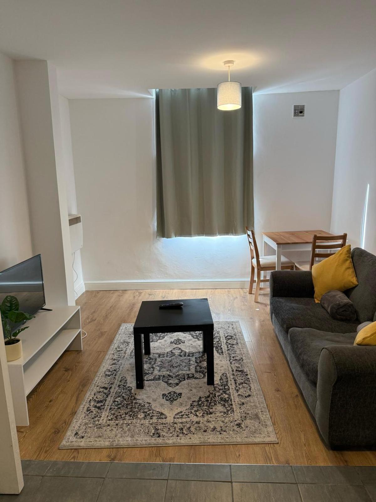 Super Value Bath Street Flat Apartamento Ilkeston Exterior foto