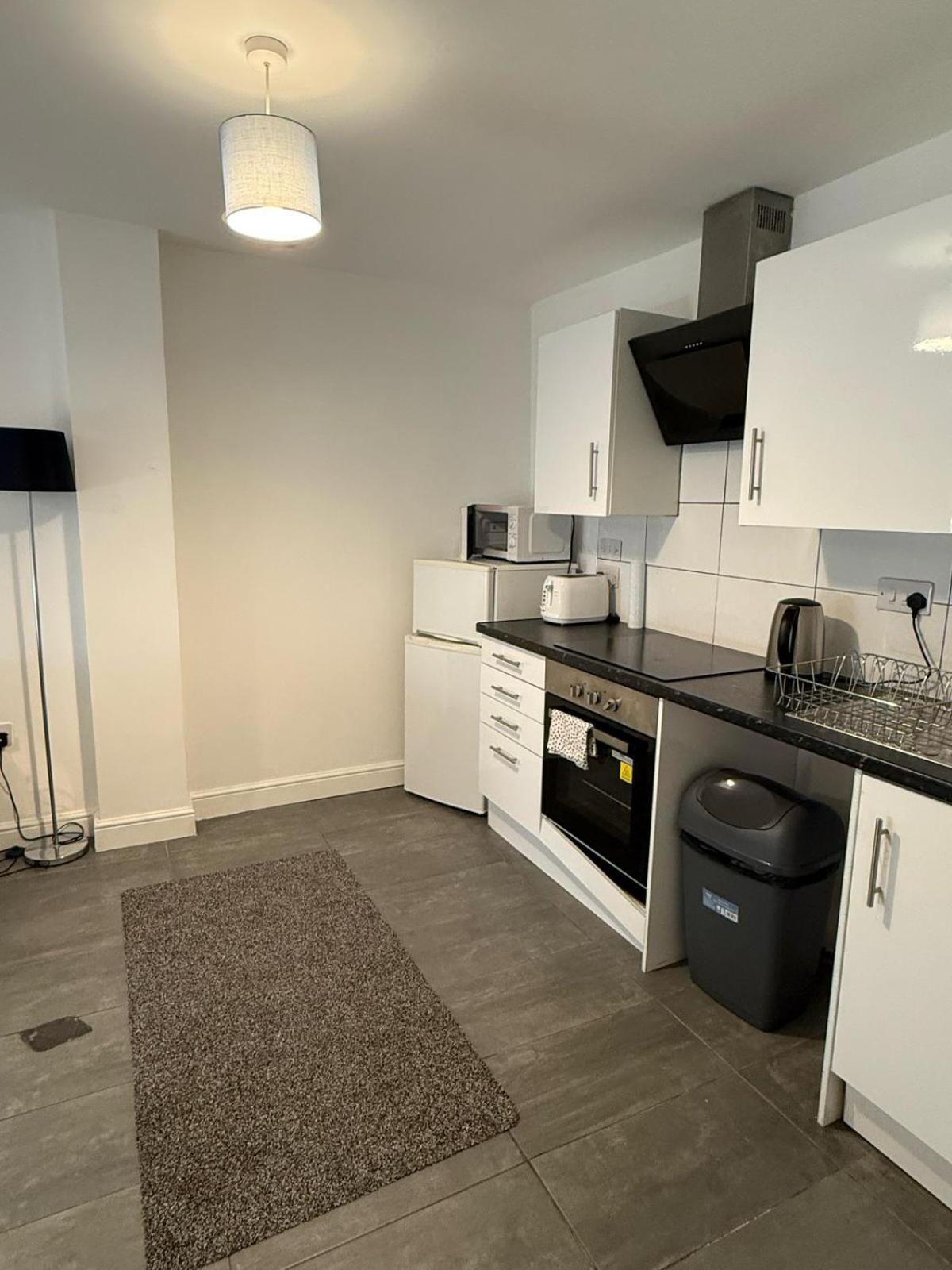 Super Value Bath Street Flat Apartamento Ilkeston Exterior foto